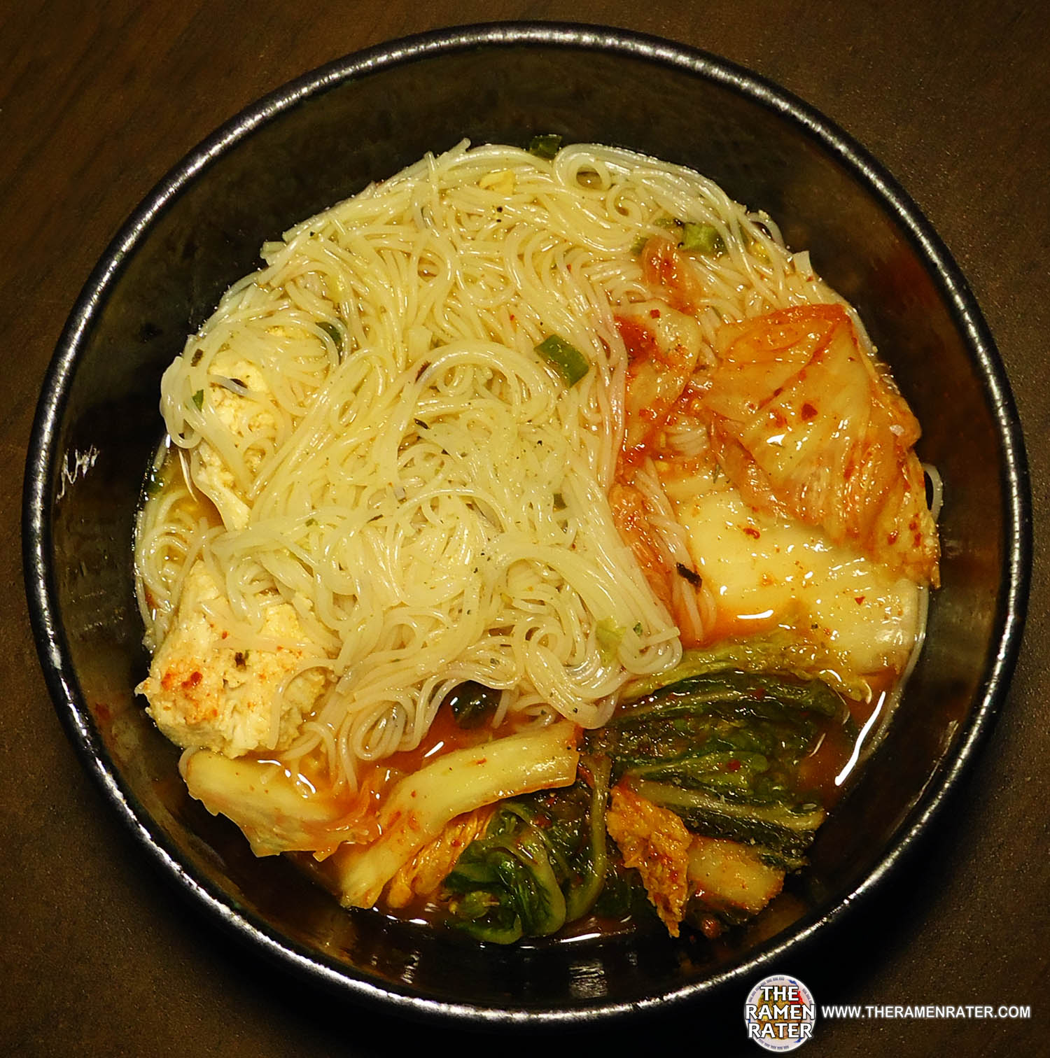 894 Han's Korea Rice Noodle With Kimchi Flavored Soup The Ramen Rater